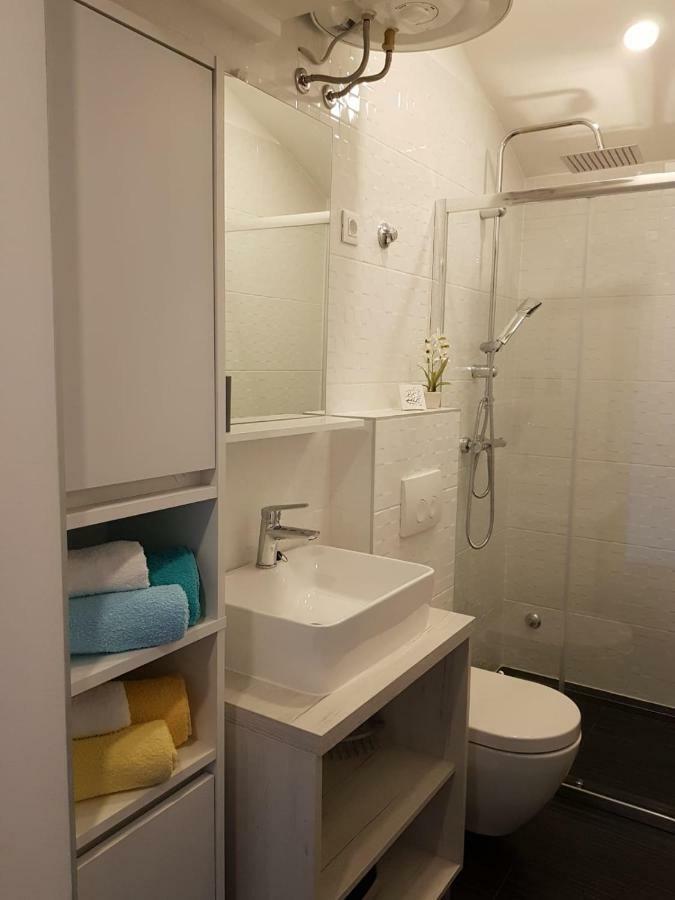 Apartman Elana Szybenik Zewnętrze zdjęcie
